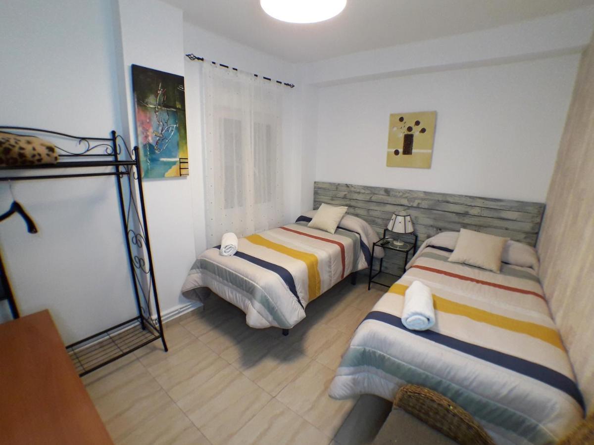 Pension La Estacion Логроньо Экстерьер фото