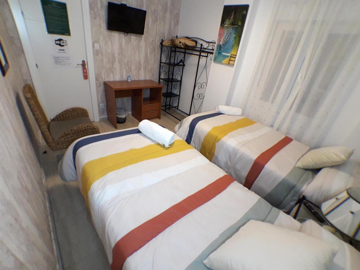 Pension La Estacion Логроньо Экстерьер фото